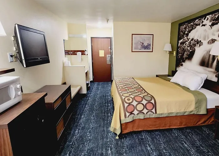 Super 8 By Wyndham Wyoming Rawlins